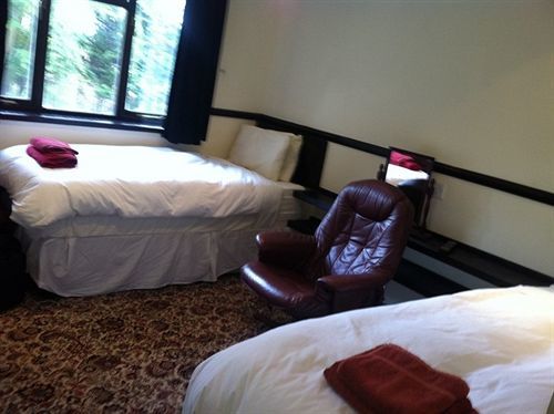 Foxwood Guest House Robin Hood Exterior foto